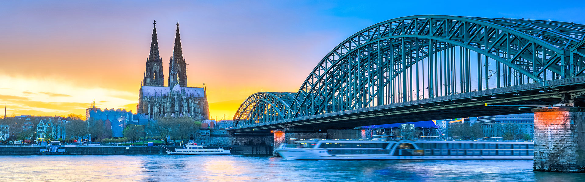 NEW YEAR ON THE RHINE